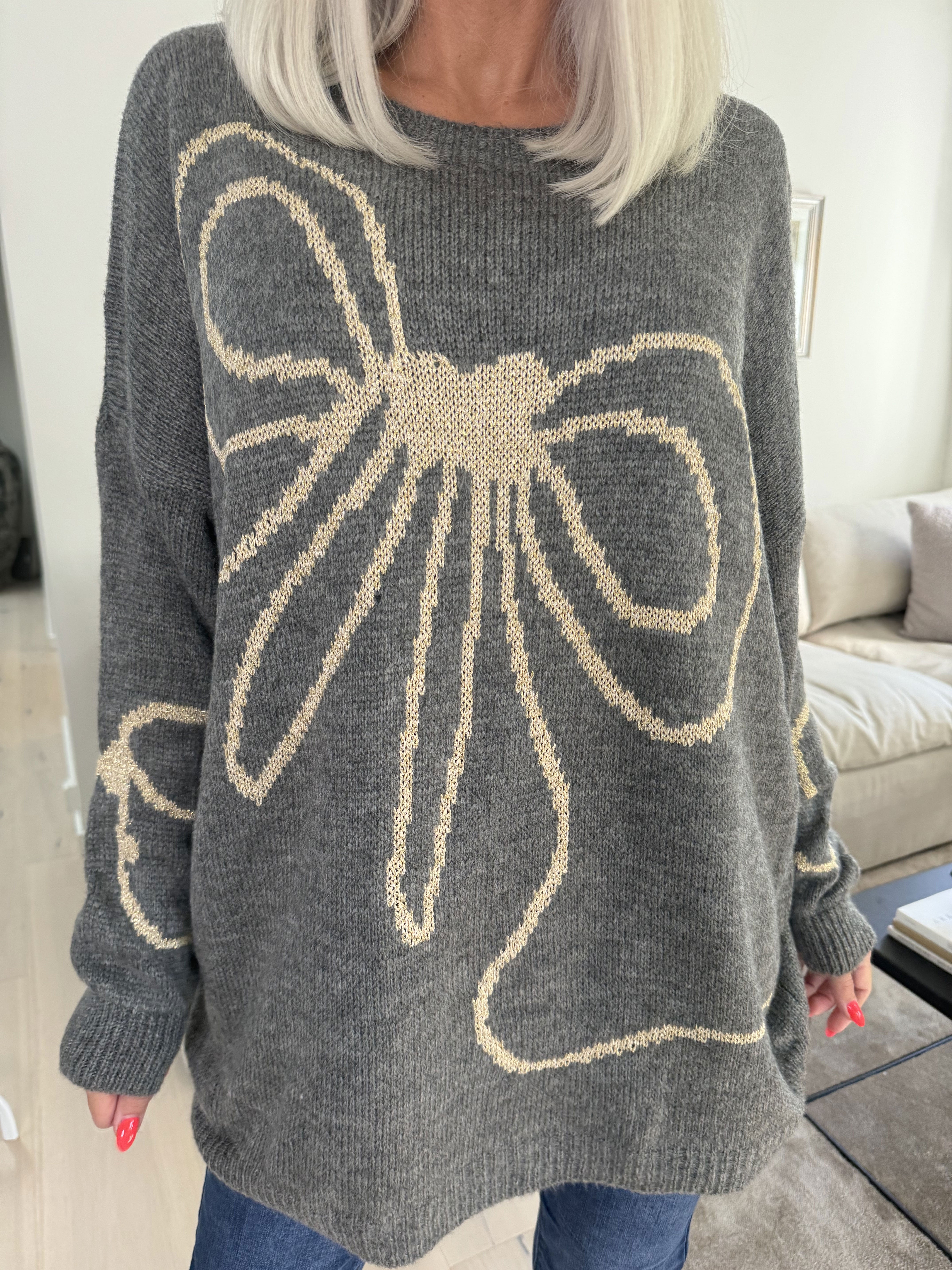 Ruby - Striktrøje med uld og sløjfe i guldtråde